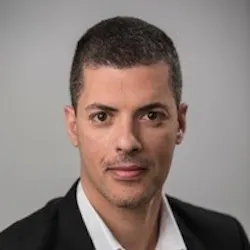 Peretz Regev 6349b74b26db3 Peretz Regev 6349b74b26db3