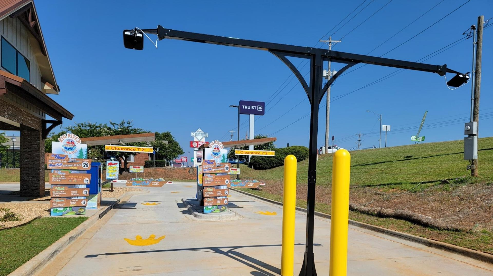 When someone with a Sonny's membership pulls up, their license plate is read and the gate opens quickly. Customers can save time by purchasing memberships online.