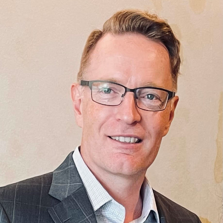 Avint Brian Edwards Headshot 63862e92c494c