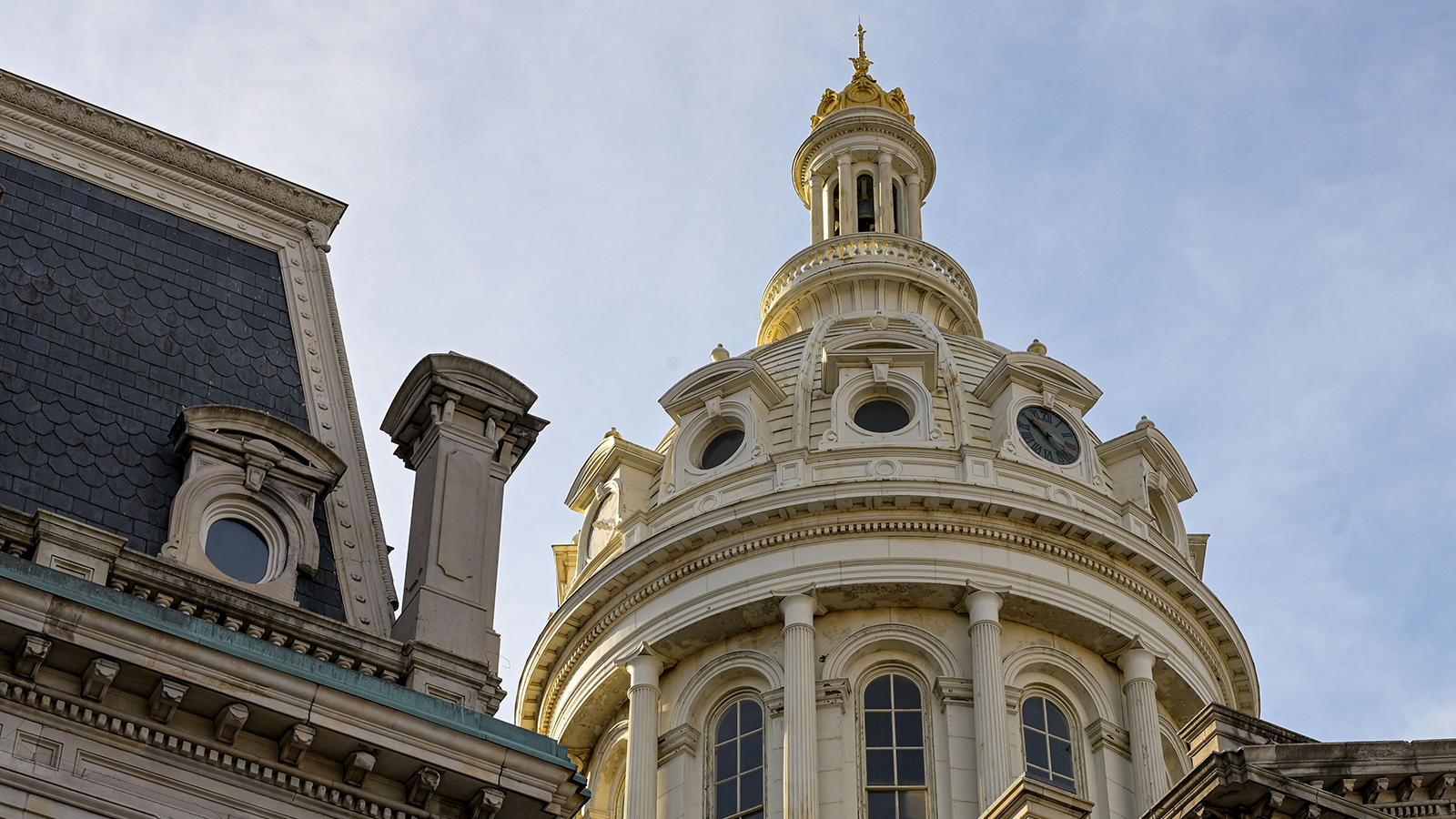 The exterior of Baltimore City Hall.