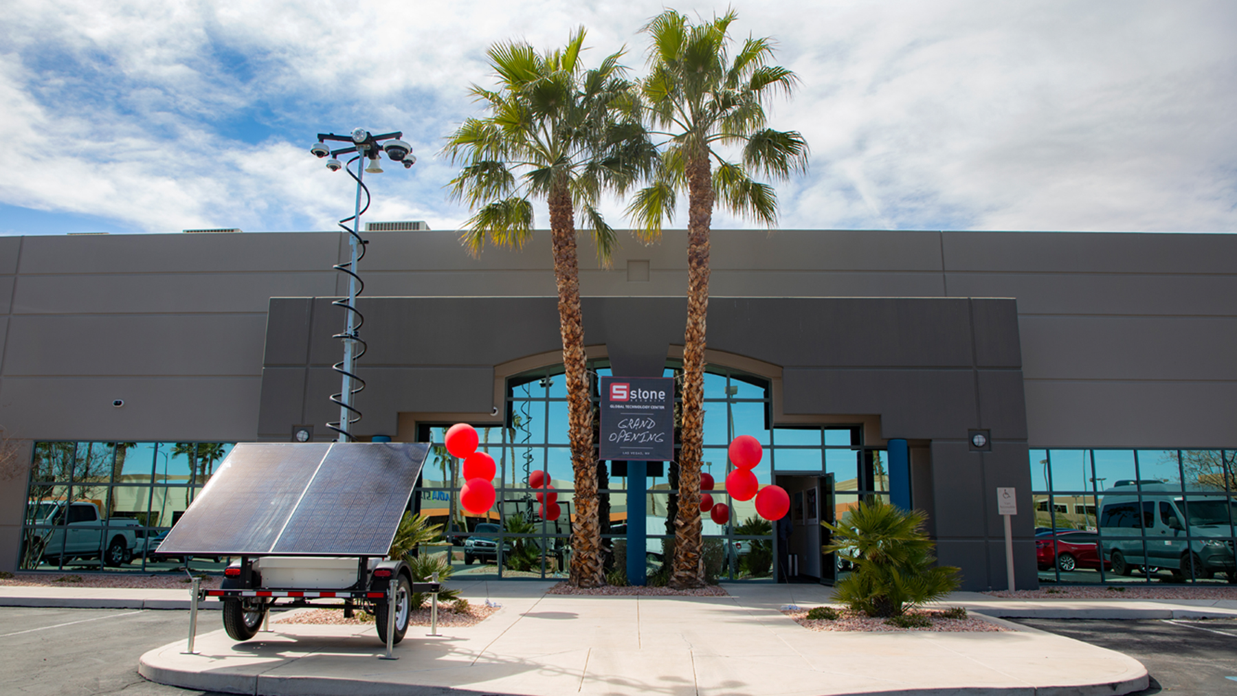 Security integrators offering MSaaS solutions should provide full-service remote and onsite delivery, setup, and support on every unit.