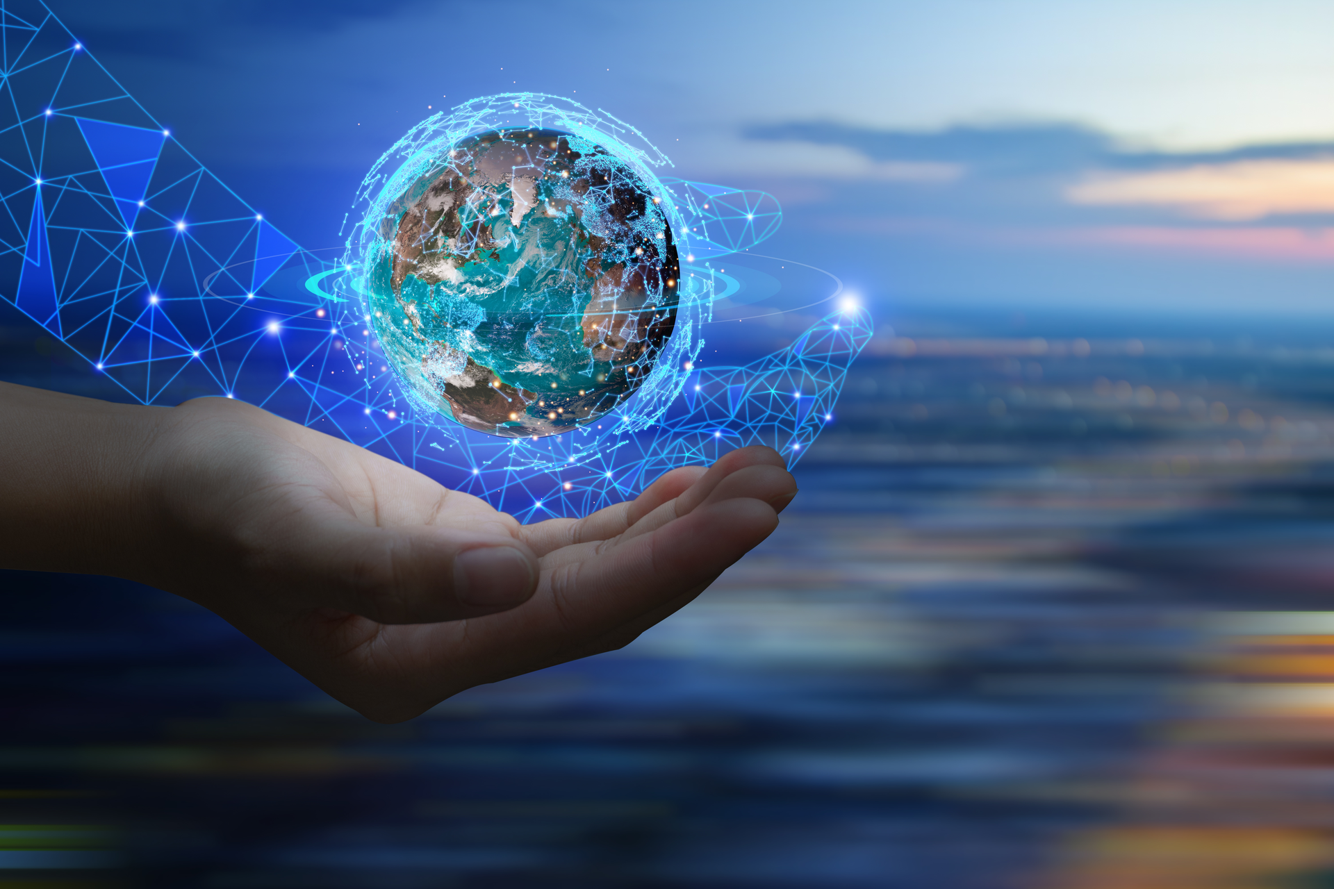 Today there are numerous initiatives to create a single pane of glass to use and manage integrated physical security solutions.