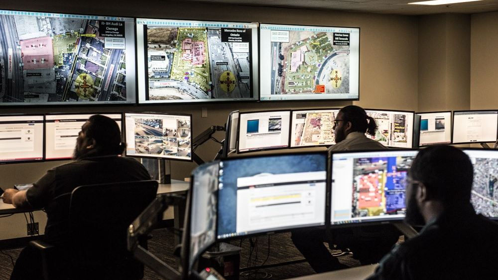 Thumbnail Elite Interactive Command Center 7123