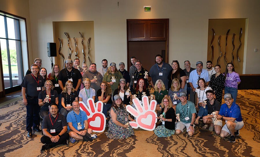 thumbnail_community_service