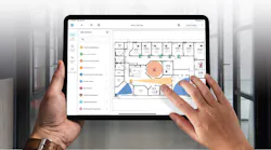 systemsurveyor_hands_on_tablet_with_logo systemsurveyor_hands_on_tablet_with_logo