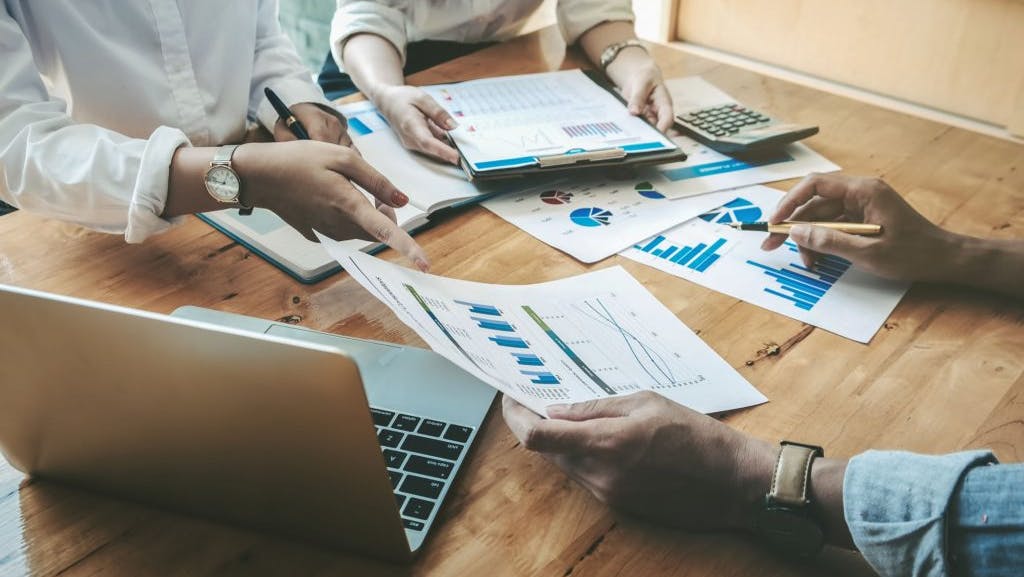 663a9de865c5d57c36fab19c Dl