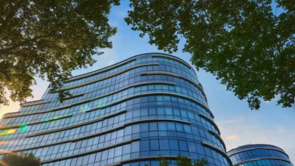 paragraph_freedom_square_hotel