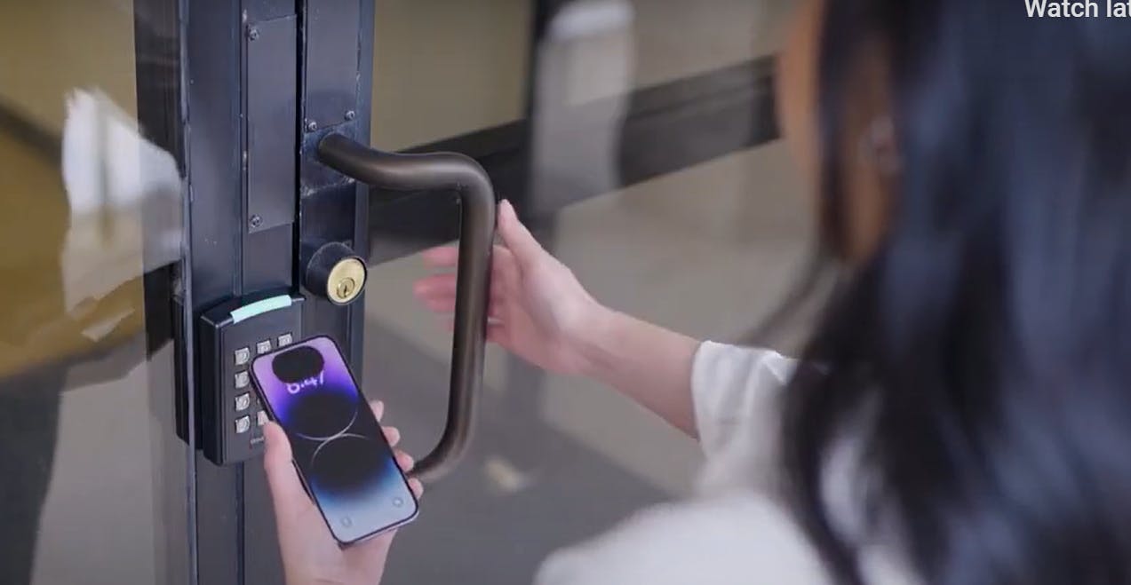 apple_wallet_wavelynx