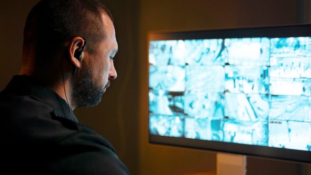 675b03b557acff8647ae30c8 Securityguardworkspace 232150321691