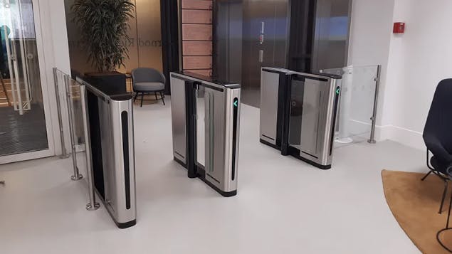 Boon Edam Speedlane Compact Optical Turnstile Platform