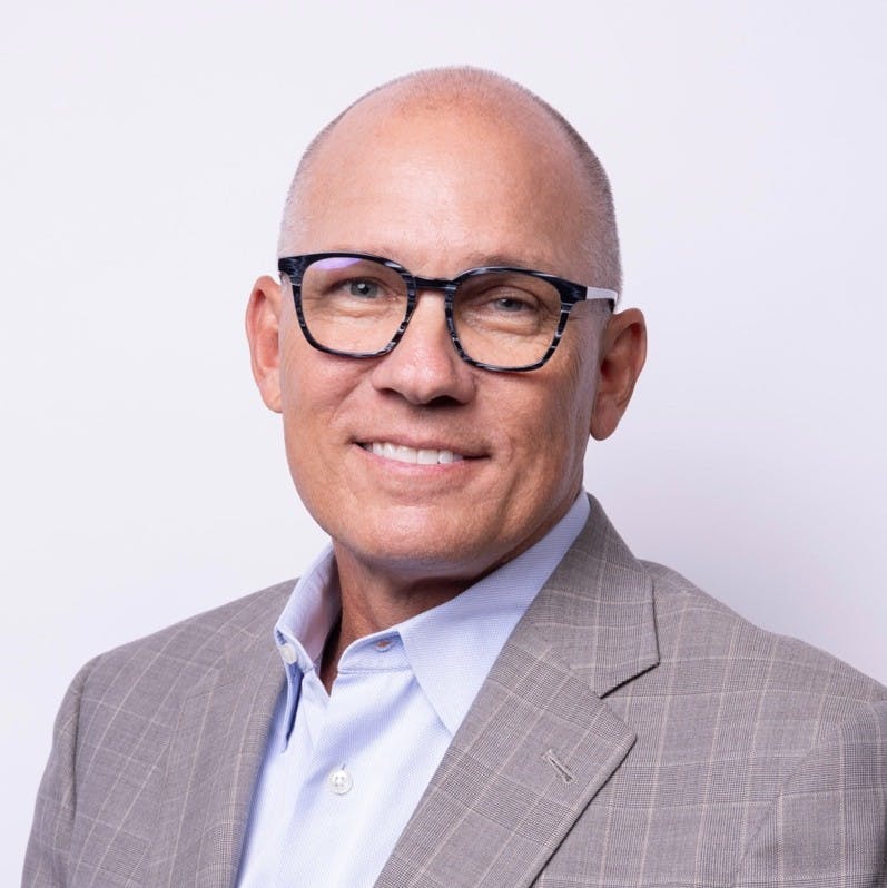 67b787946f4f5f73df4e404a Fenix24