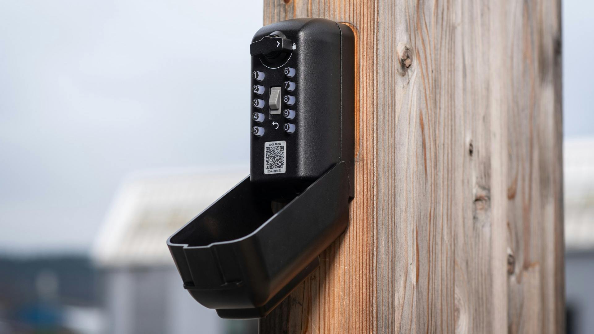 67e6cb6681200c23bbd13baf Thumbnail Wolflok Nmite145