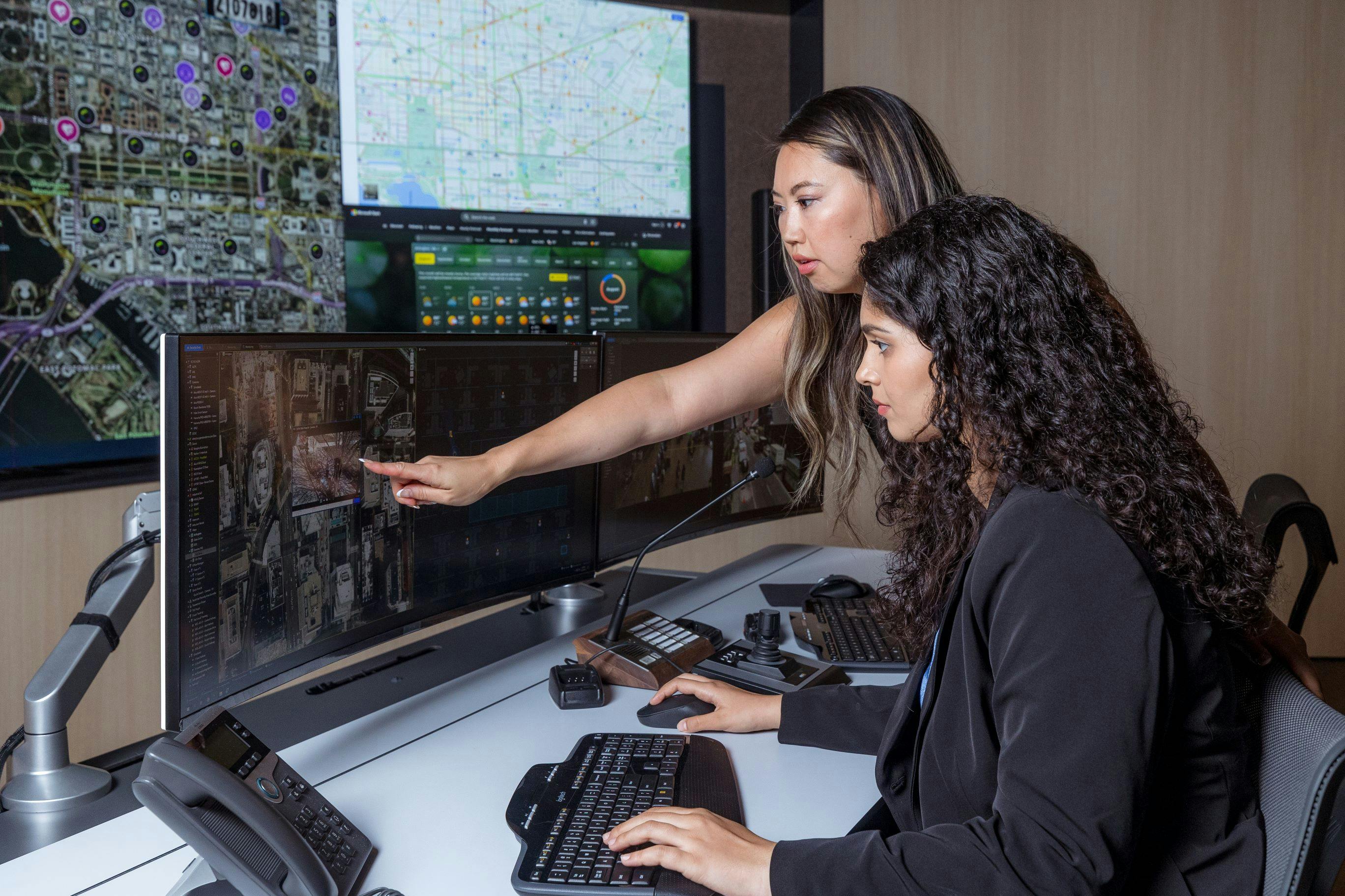 6862eb6e29076be156700415 Photocustom Gbldcxc Female2securityoperatorreviews