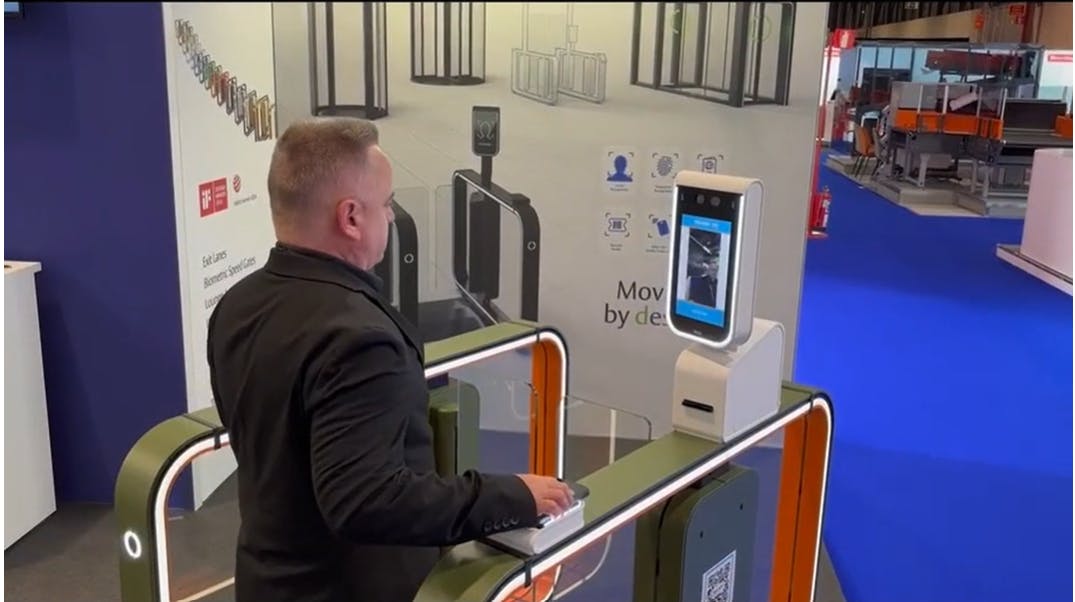 The BG100 Speedgate features integrated facial recognition technology designed to streamline airport security and boarding processes with a touchless, secure experience.