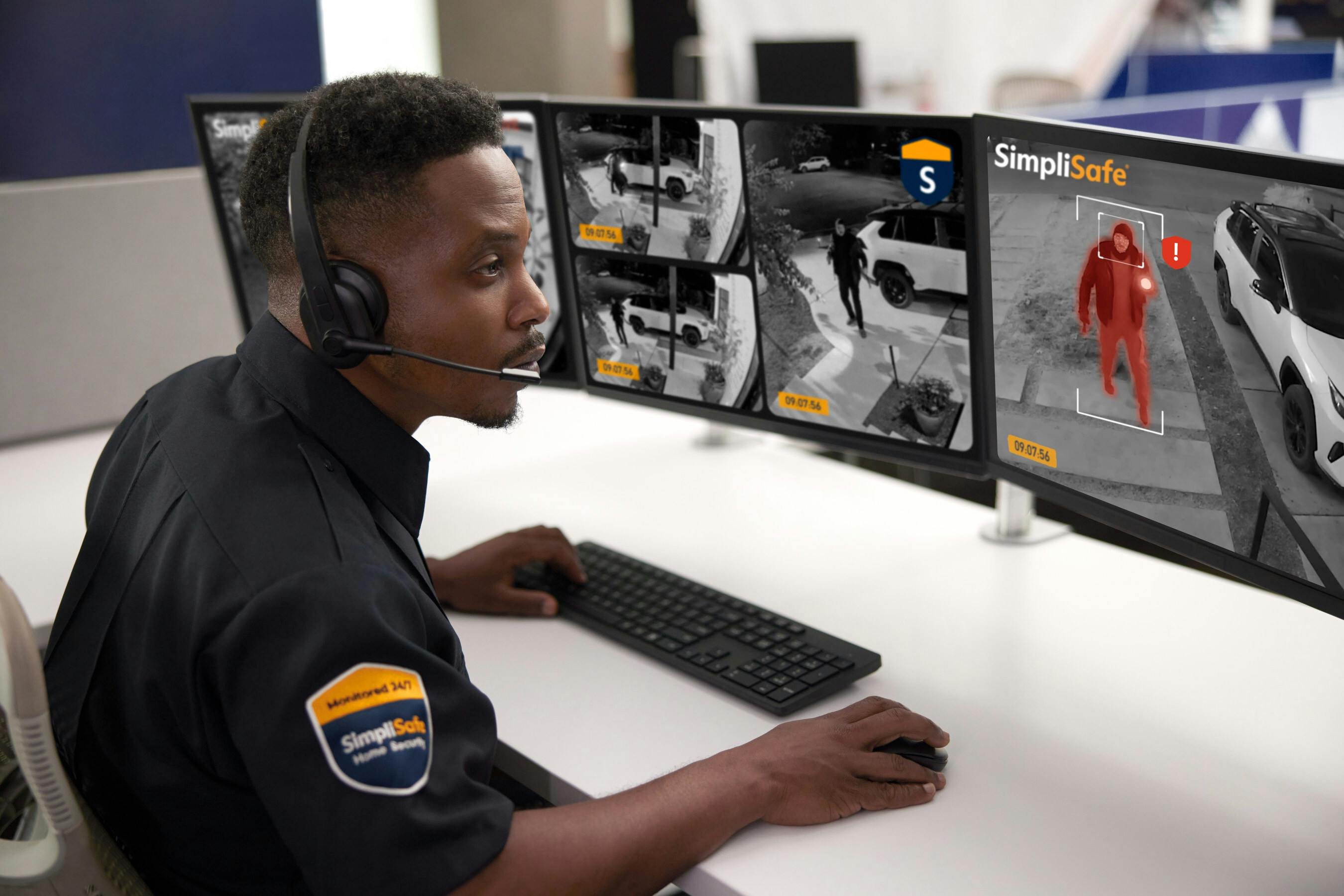 simplisafe_active_guard_outdoor_monitoring_agent_s