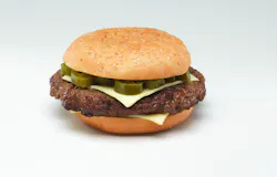 Jalepenoburgerwhitebackground2 10286314 Jalepenoburgerwhitebackground2 10286314