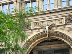 Mainbuilding1000x750 5522b8a032592 Mainbuilding1000x750 5522b8a032592