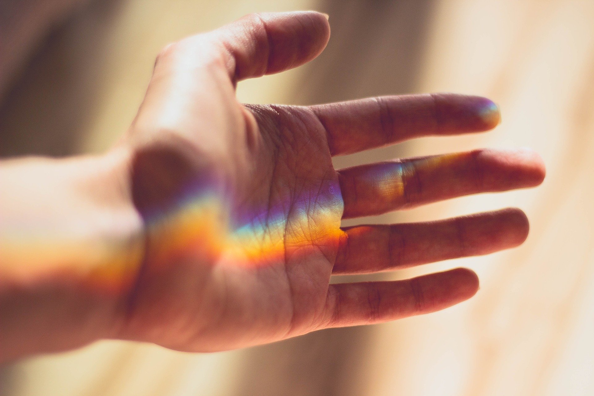 Hand 2326058 1920 5e272ea4cb758