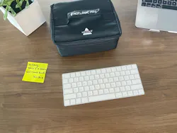 HOTLOGIC mini totes enable employees to bring meals from home directly to their desks. HOTLOGIC mini totes enable employees to bring meals from home directly to their desks.