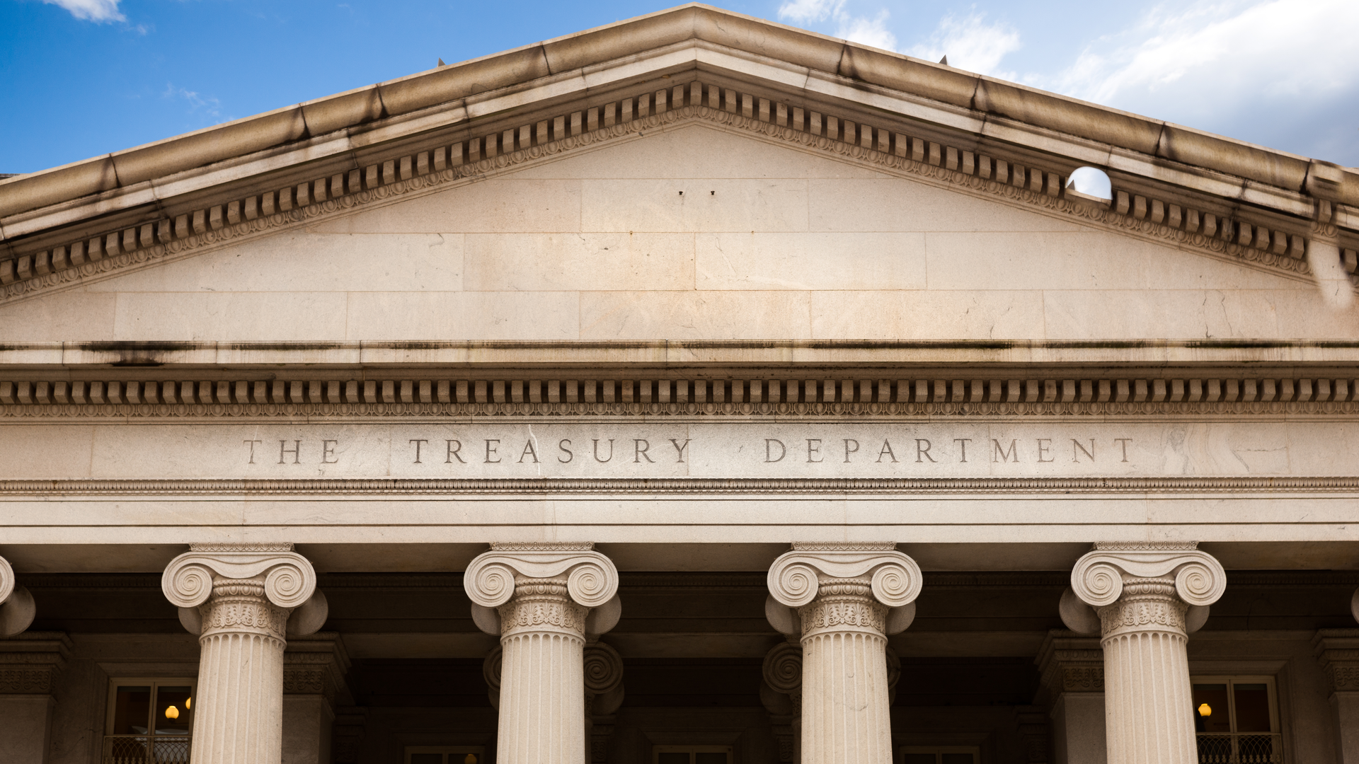 Dreamstime Xxl 171785838 650d9b0db8066