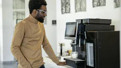 Operators can partner with companies like 365 Retail Markets and Cantaloupe Inc. to participate in revenue-sharing advertising programs. Kiosks and other equipment are used to display messages from local companies or CPG brands. Operators can partner with companies like 365 Retail Markets and Cantaloupe Inc. to participate in revenue-sharing advertising programs. Kiosks and other equipment are used to display messages from local companies or CPG brands.