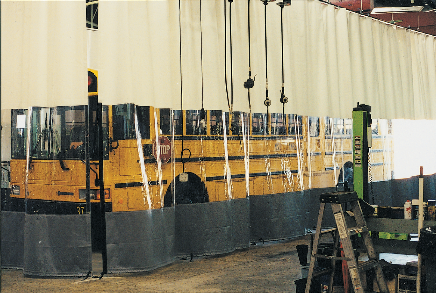 Industrialrolltrackcurtains 10124552