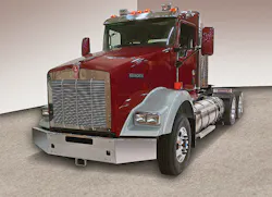 LNG Tanks on Kenworth T800 LNG Tanks on Kenworth T800