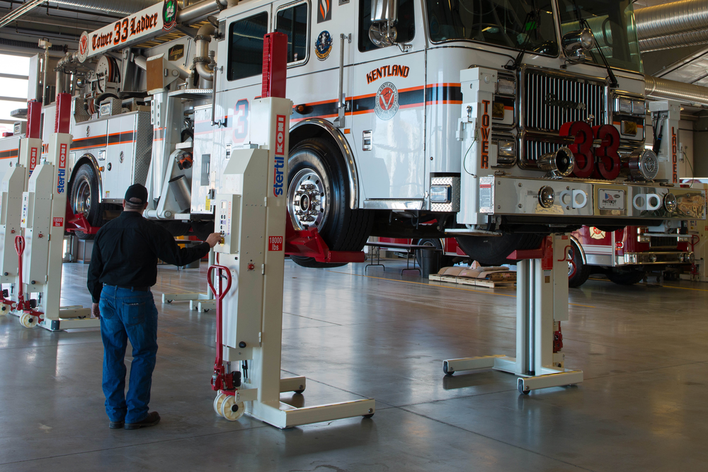Seven critical steps to safely lift heavy duty vehicles in maintenance facilities.