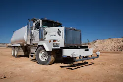 Western Star and Klein Products developed a high-capacity water tank truck. Western Star and Klein Products developed a high-capacity water tank truck.