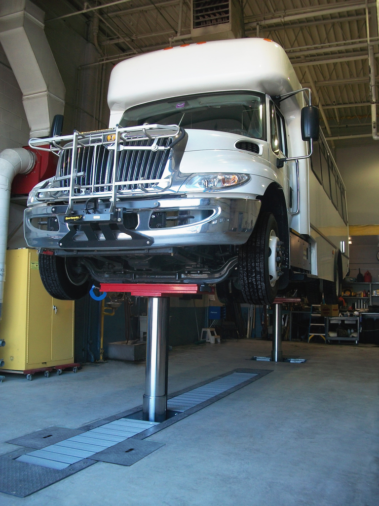 Retouched Diamond 11519366