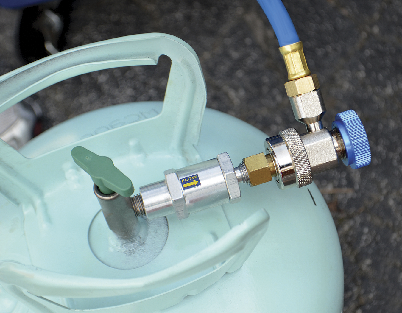 Airsept RefrigerantCanisterOnTank CMYK 300d 4n 54ff5657de285