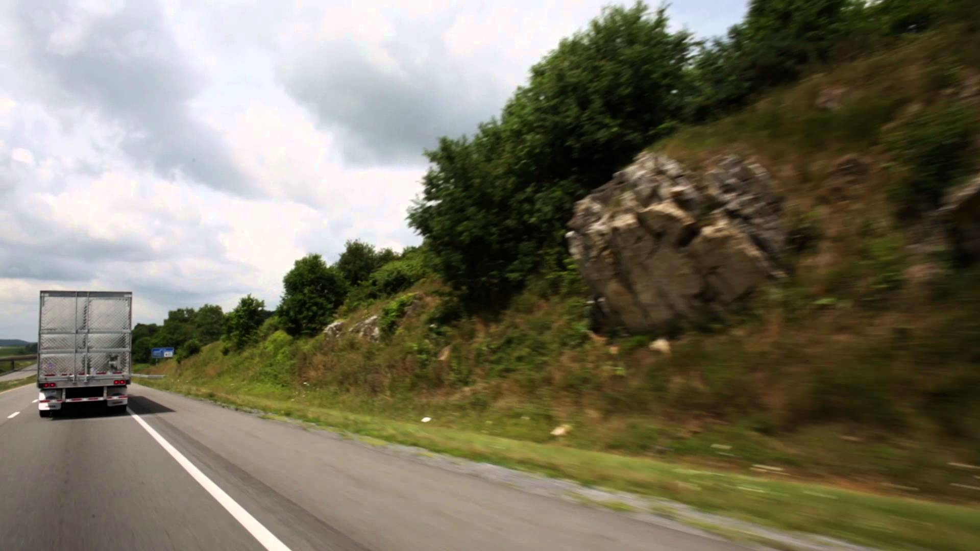 Utility Trailer Manufacturing 3000R Reefer Video