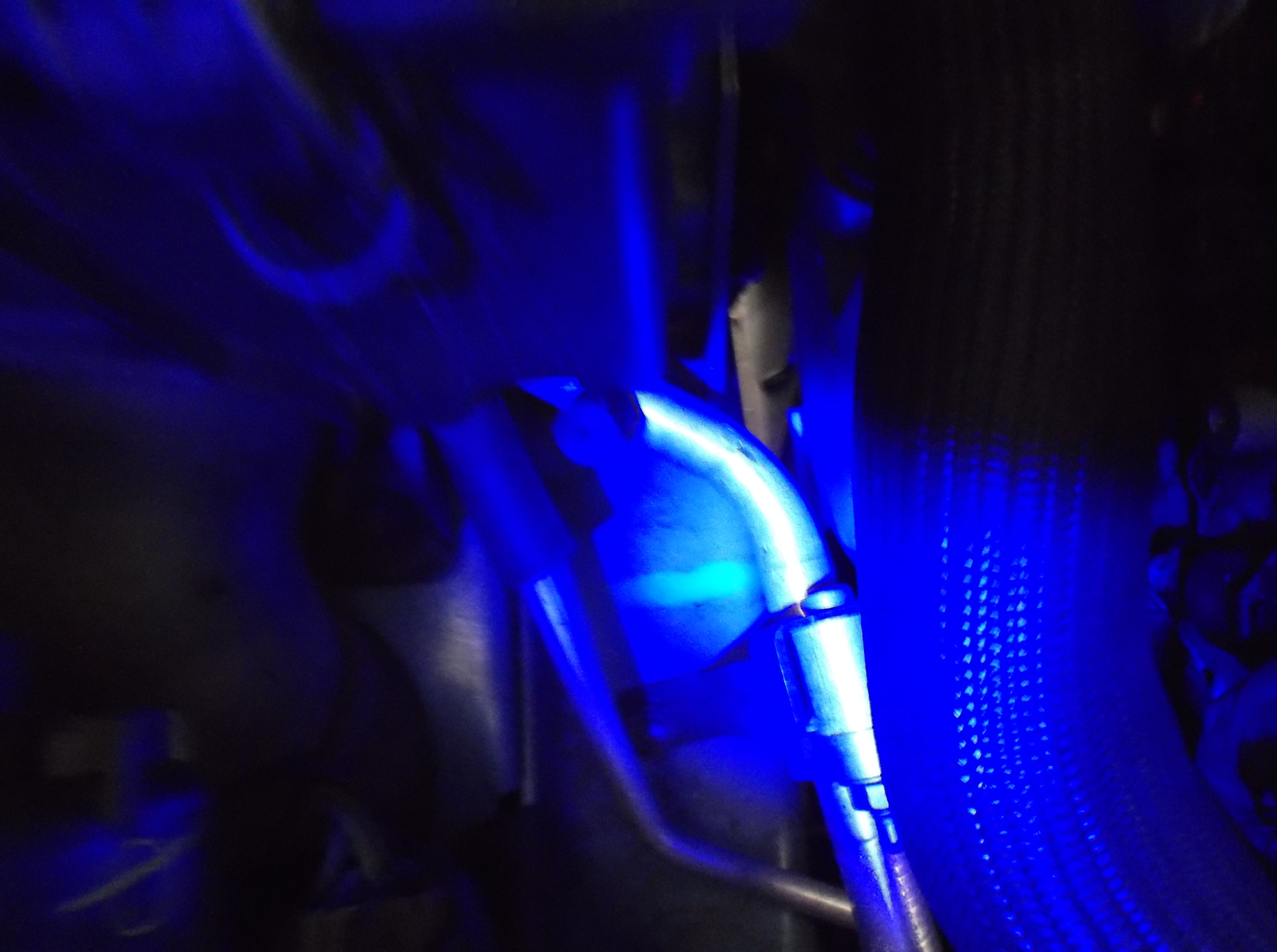 In order to spot the UV dye, you must use the UV glasses and light.