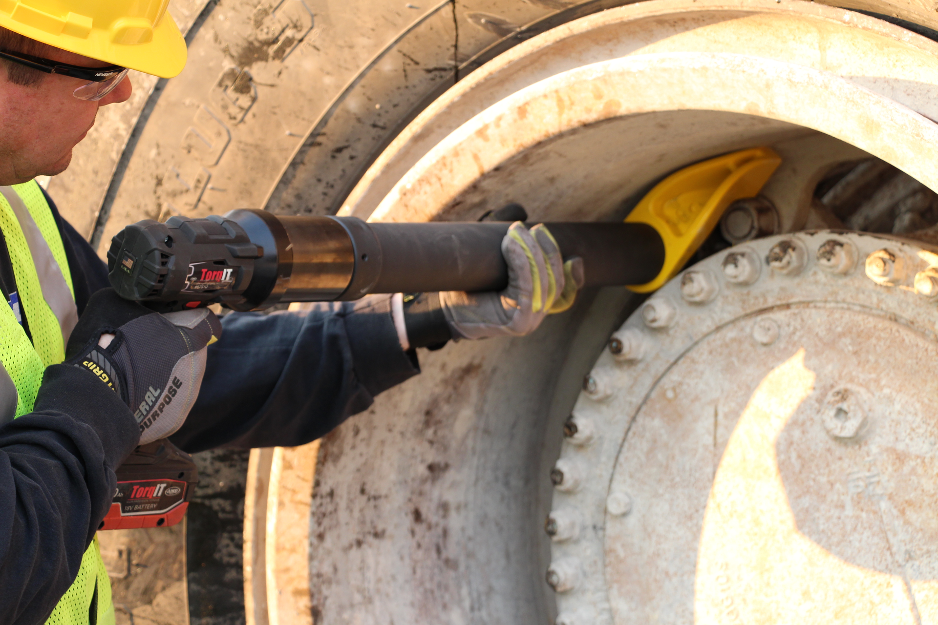 Torq It In Use 2 5cae4757dd352