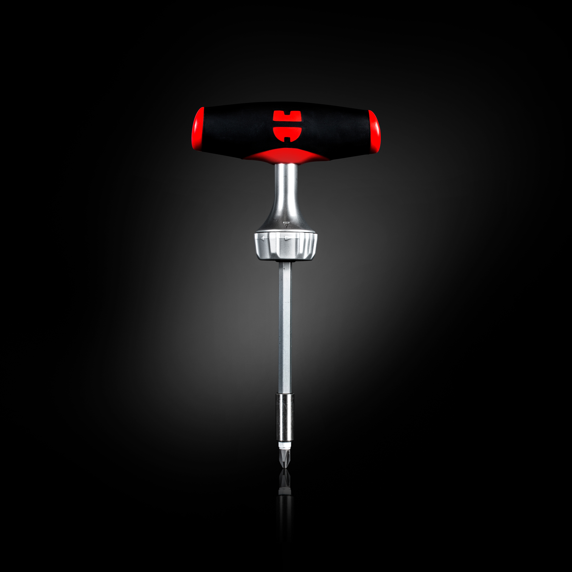 T Handle 5d6ea933a2b60