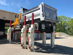 Earthlift Dump Truck Public Works Earthlift Dump Truck Public Works