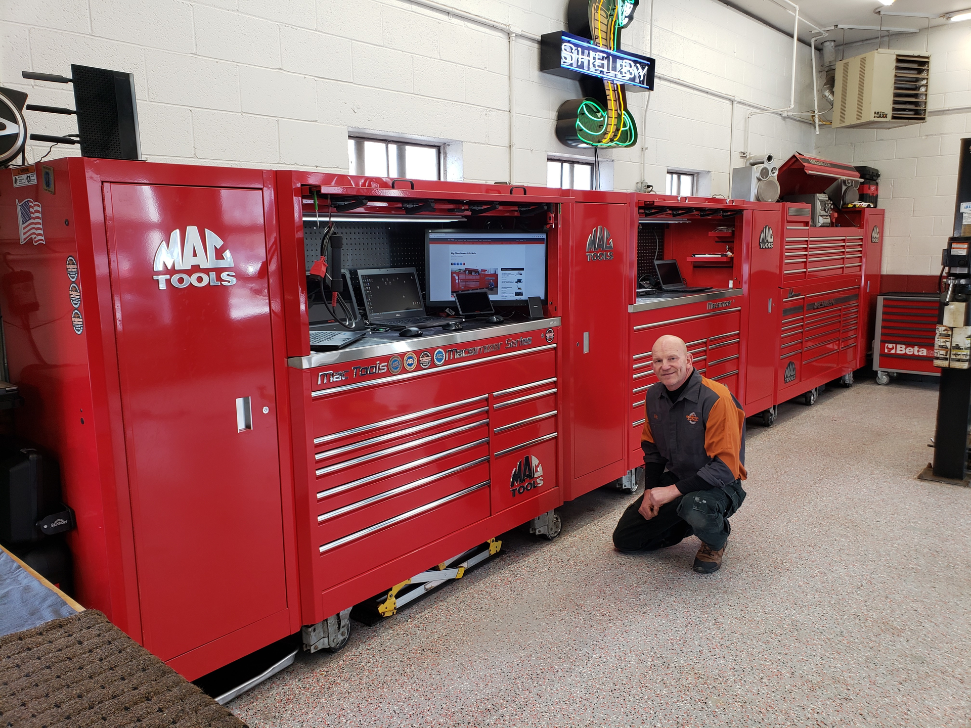 Since PTEN last talked with Eric Muir, he&rsquo;s added around 10&rsquo; of toolbox storage to his previous 21&rsquo; long setup, and it's still growing!