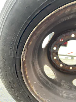 Figure 6 - Some conditions cannot be detected accurately by a TPMS tool. For this reason, a visual inspection must always be conducted. Figure 6 - Some conditions cannot be detected accurately by a TPMS tool. For this reason, a visual inspection must always be conducted.