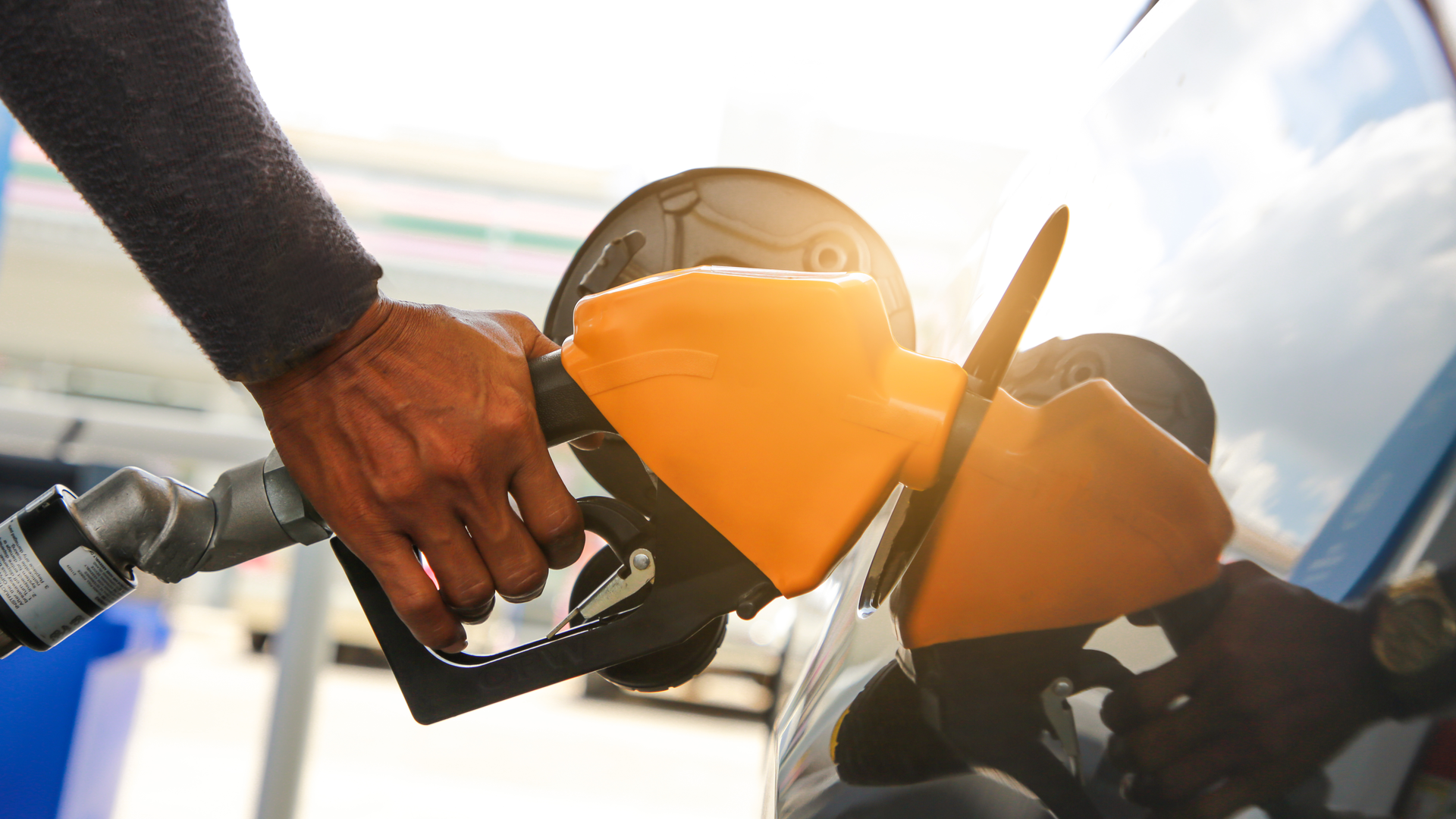 Ways to improve fuel economy, reveals Army auto expert