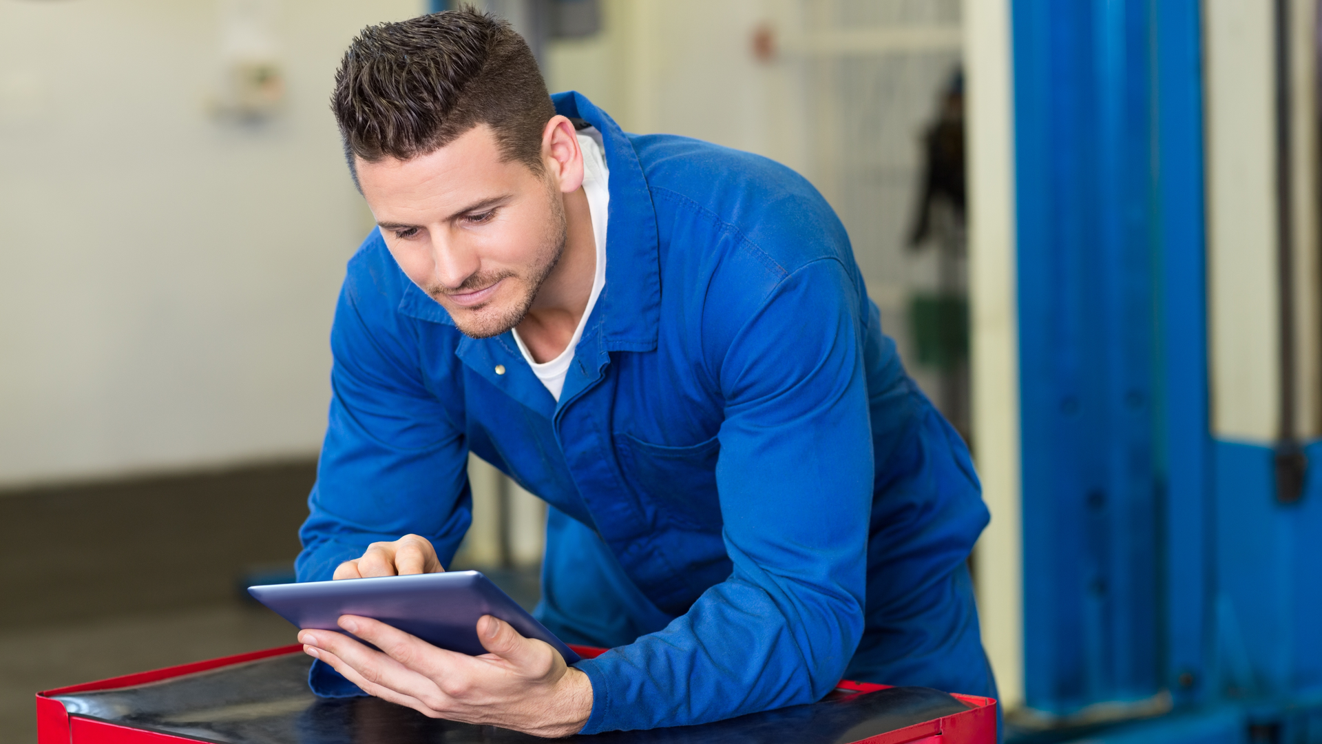 Technician with tablet