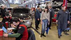 Rep Marie Gluesenkamp Perez, Second From Right, Joins Dannie Nordsiden Of Clark College, Right, On A Tour Of The Auto Shop Rep Marie Gluesenkamp Perez, Second From Right, Joins Dannie Nordsiden Of Clark College, Right, On A Tour Of The Auto Shop