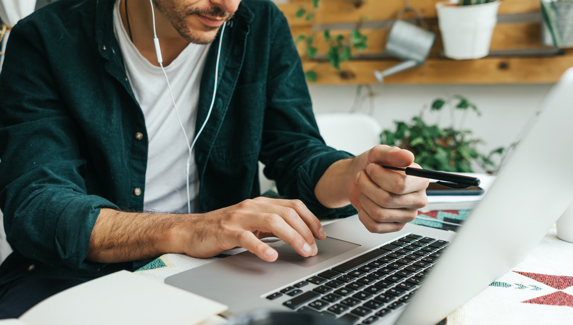 Sales Tip: Watch training videos