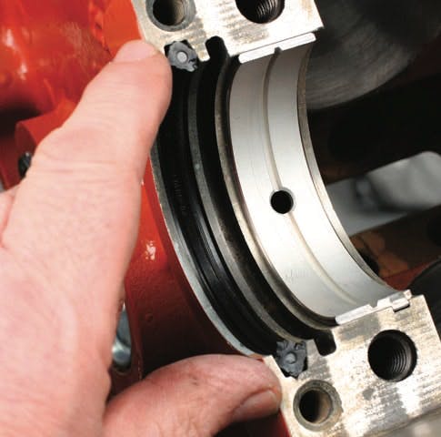 65b8352823e388001e8247c9 Enginesealingtipshowtoavoidproblemsfromannoyingleakstodevastatingdamage