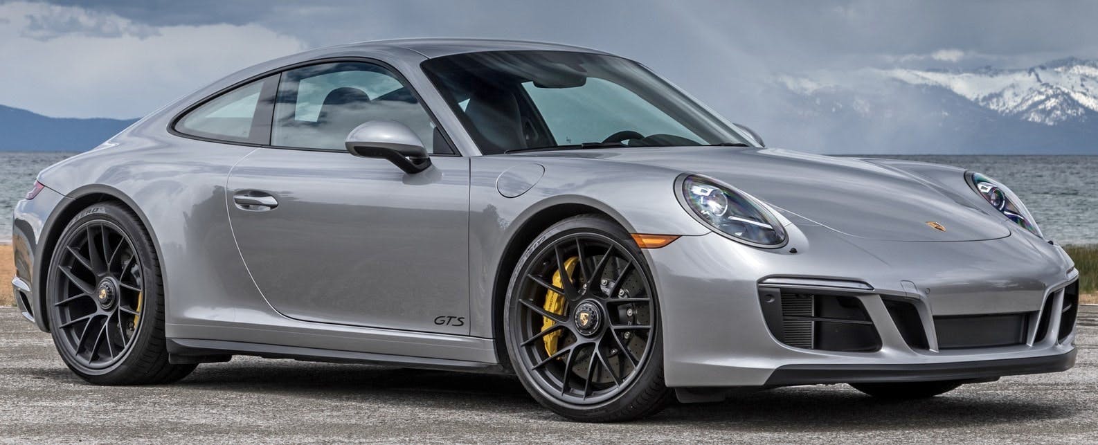 65b83e2623e388001e824bb5 Porsche911carreramaybetoohot