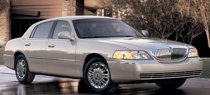 65b84103119459001efb5617 Leakylincoln