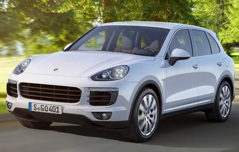 65b8588a934f66001eb013a5 Porsche1