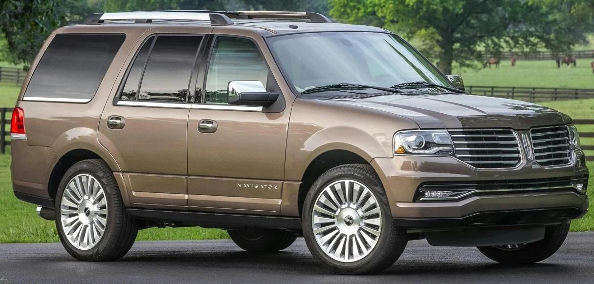 If the blower motor speed control is determined to be the cause, replacement of the electrical connector pigtail harness (14S411) to the blower motor speed control is also recommended to avoid repeat repairs.