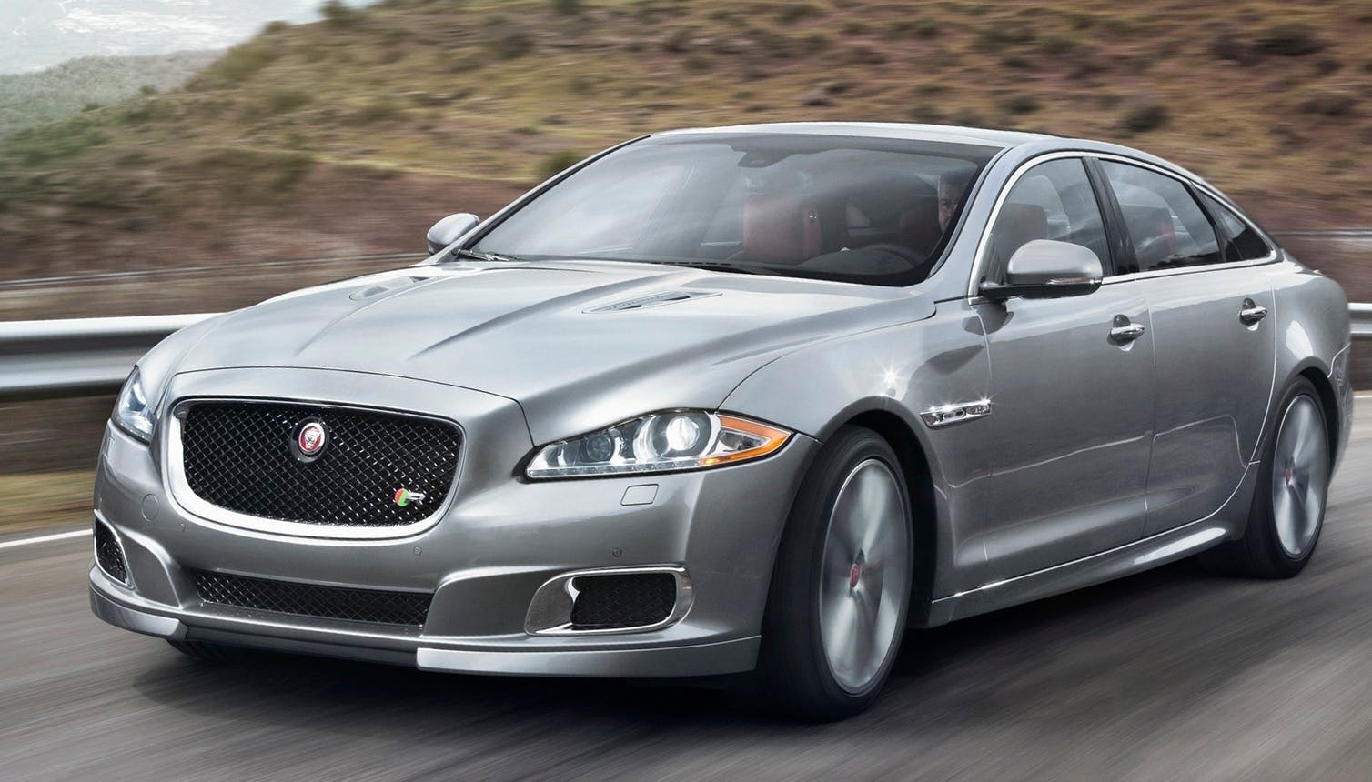 The cause: a communication issue between the PCM and the parkbrake module.