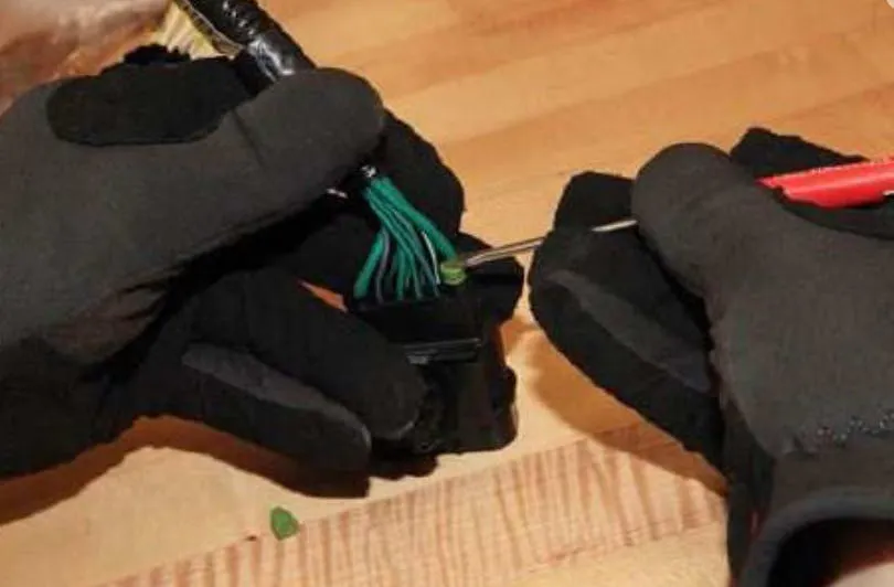 Replacing dummy cavity plugs.