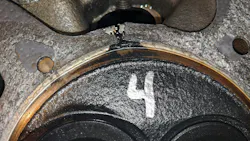 Example of a head gasket failure from the combustion chamber. Example of a head gasket failure from the combustion chamber.